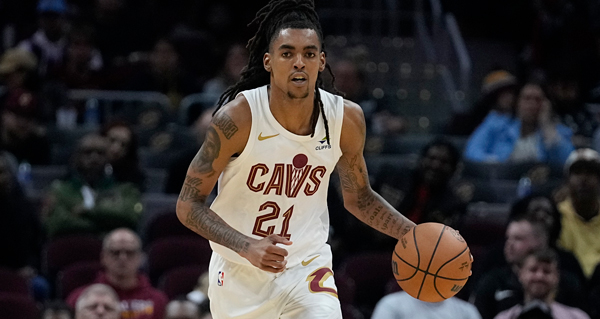 Emoni Bates Suspended Two Games For Entering Stands Following G League Game