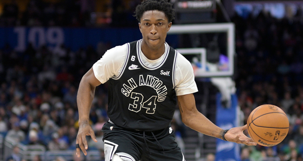 Spurs To Waive Stanley Johnson
