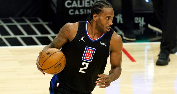 Clippers sign Kawhi Leonard, trade players, picks to Thunder for