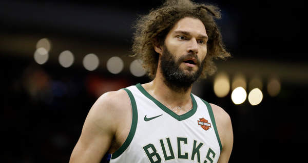 Robin Lopez To Be Waived By Kings Following Trade From Bucks