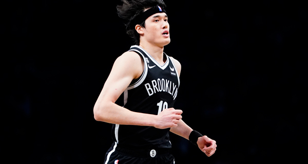Grizzlies rookie Yuta Watanabe makes opening-night roster - The